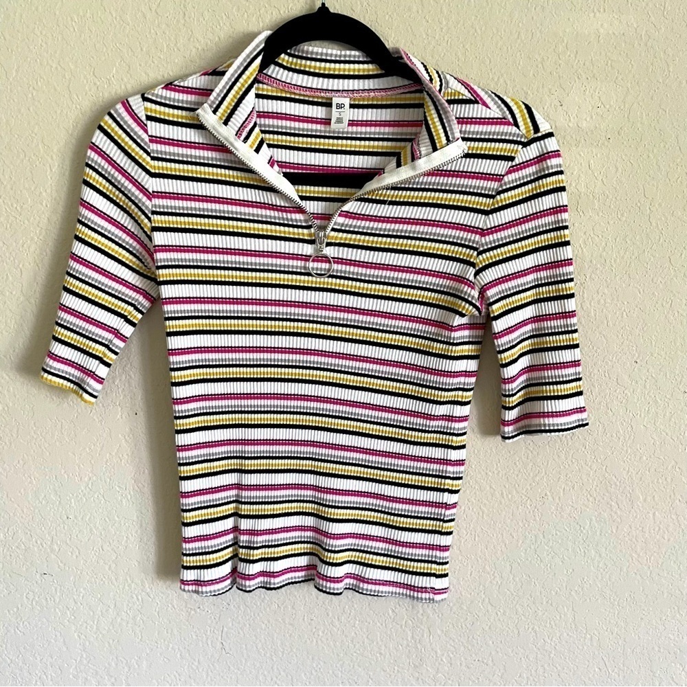 BP woman y2k crop top size S striped yellow pink causal ribbed youth feminine